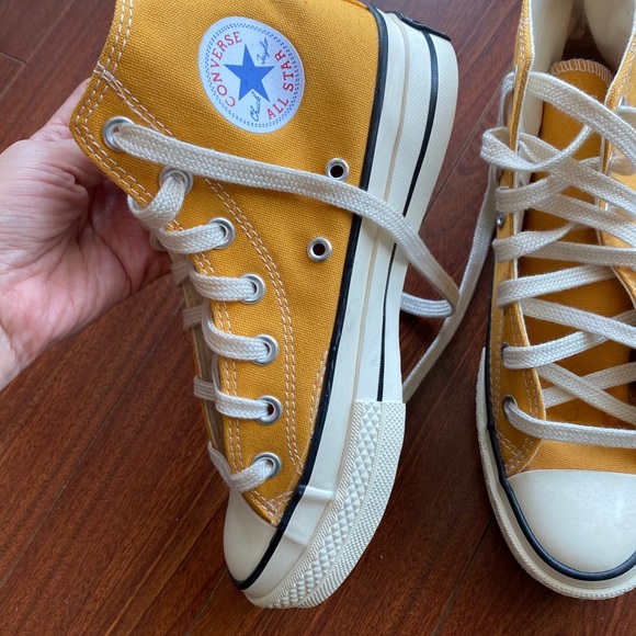 All star high top yellow sneakers - Picture 3 of 4
